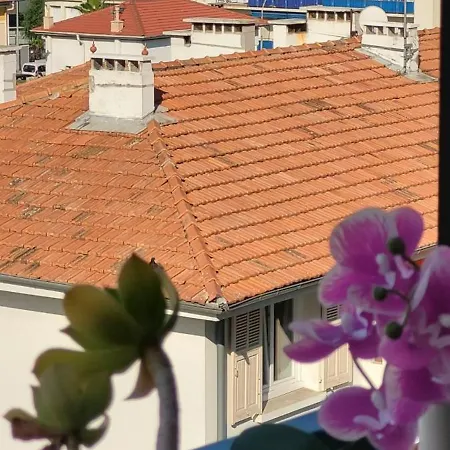 3 Pieces Bord De Appartement
